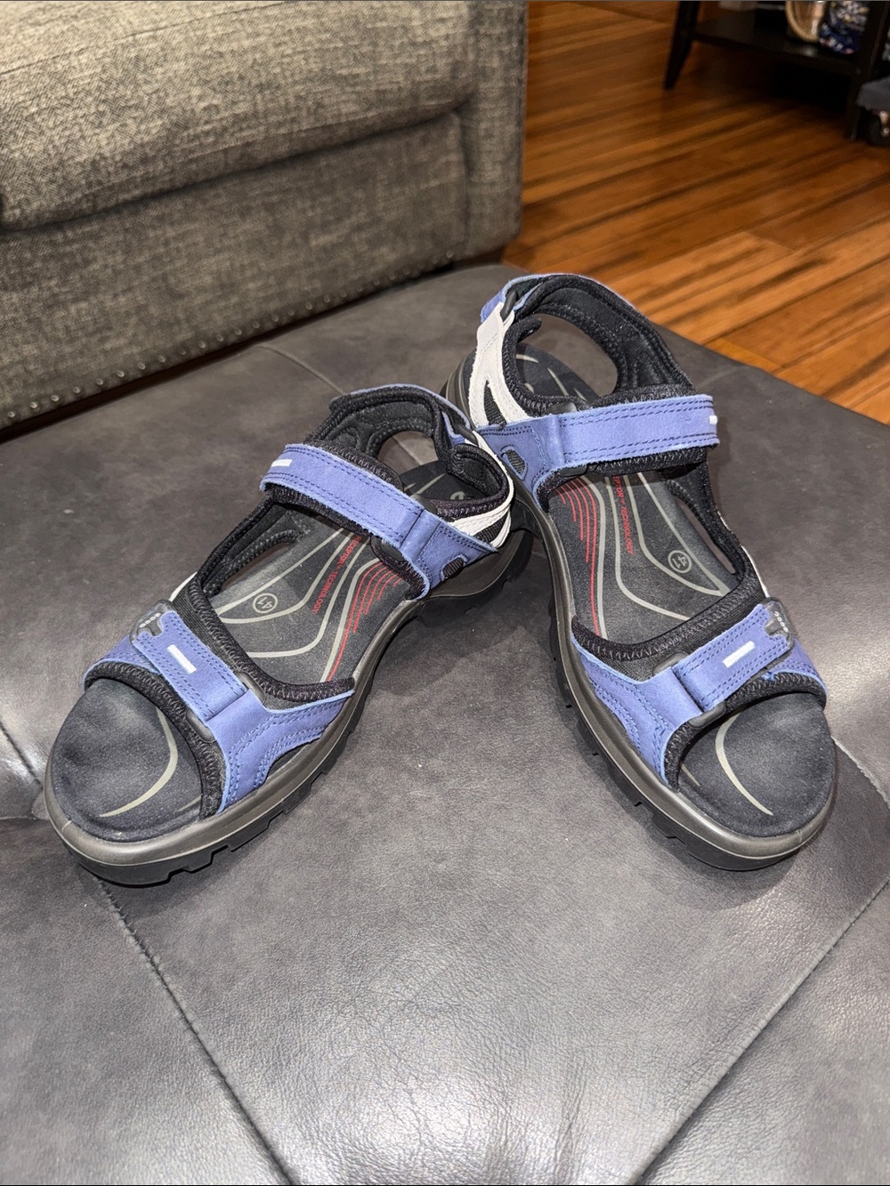ECCO Offroad Yucatán Blue and Black Adjustable Sport Sandals